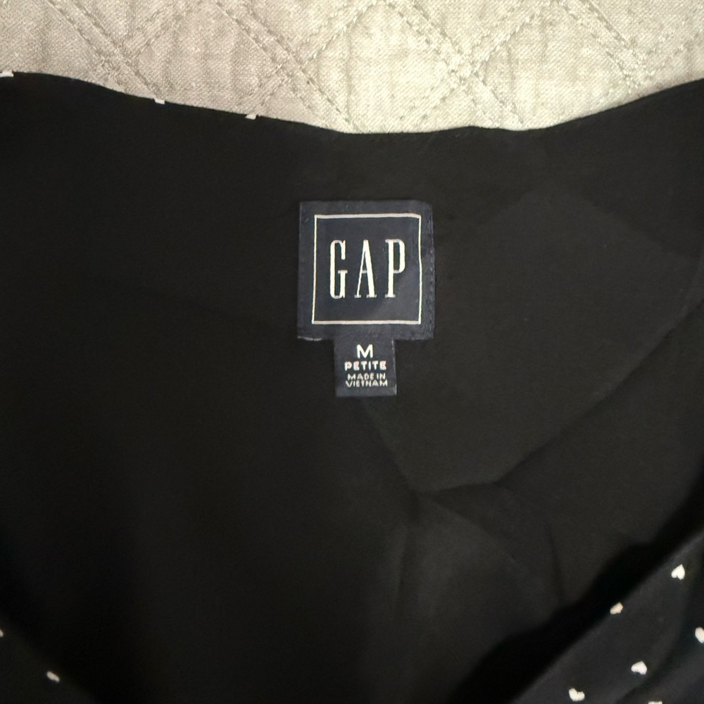 GAP  Mini Heart Dress - Picture 2 of 5